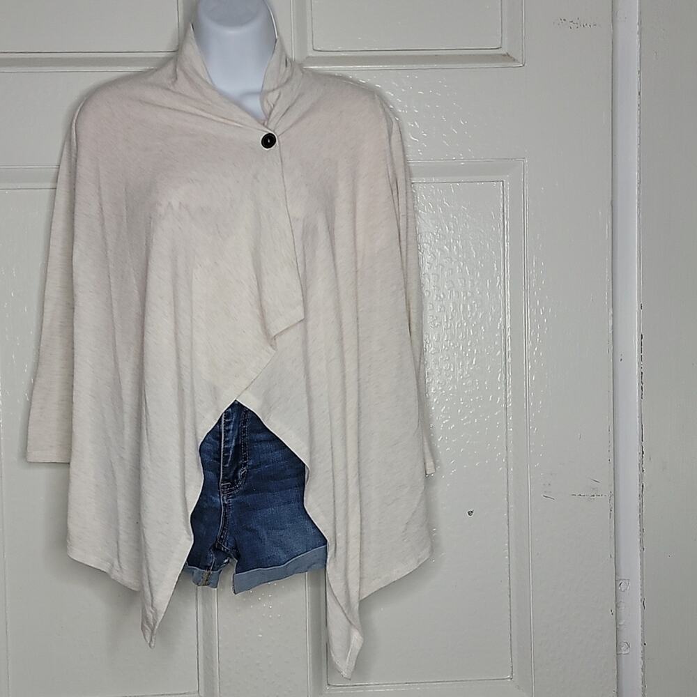 Girl's h.i.p. 3/4 length sleeve, dressy tee